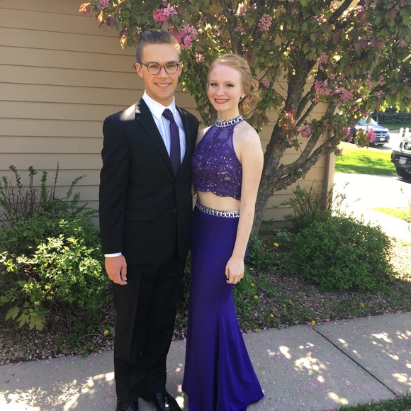 Two piece Prom dress - Picture 3 of 3